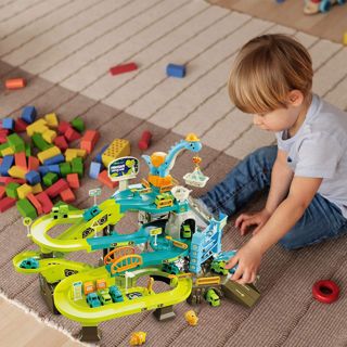BB304620 Dinosaur Climbing Hills Rail Car Construction Play Set with